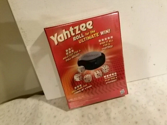 Yahtzee Hasbro 2014 emitido todavía sellado NOS juego dados  Foto 3 de 3