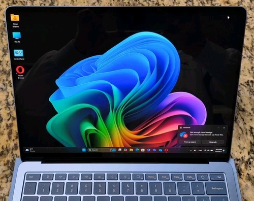 Microsoft Surface Laptop Copilot+PC 13.8" Touch X Elite 12 C 16GB / 1TB Sapphire - Picture 18 of 20