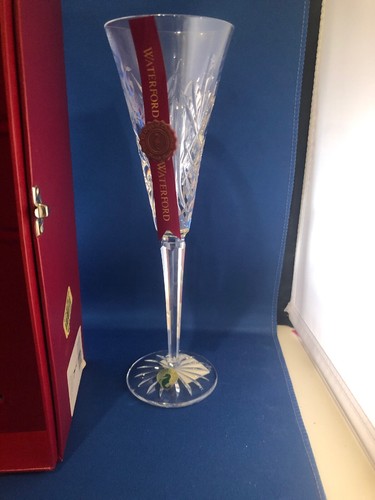 Waterford Crystal 12 Days of Christmas 1st Edition Partridge In A Pear Tre Flute - Picture 4 of 10
