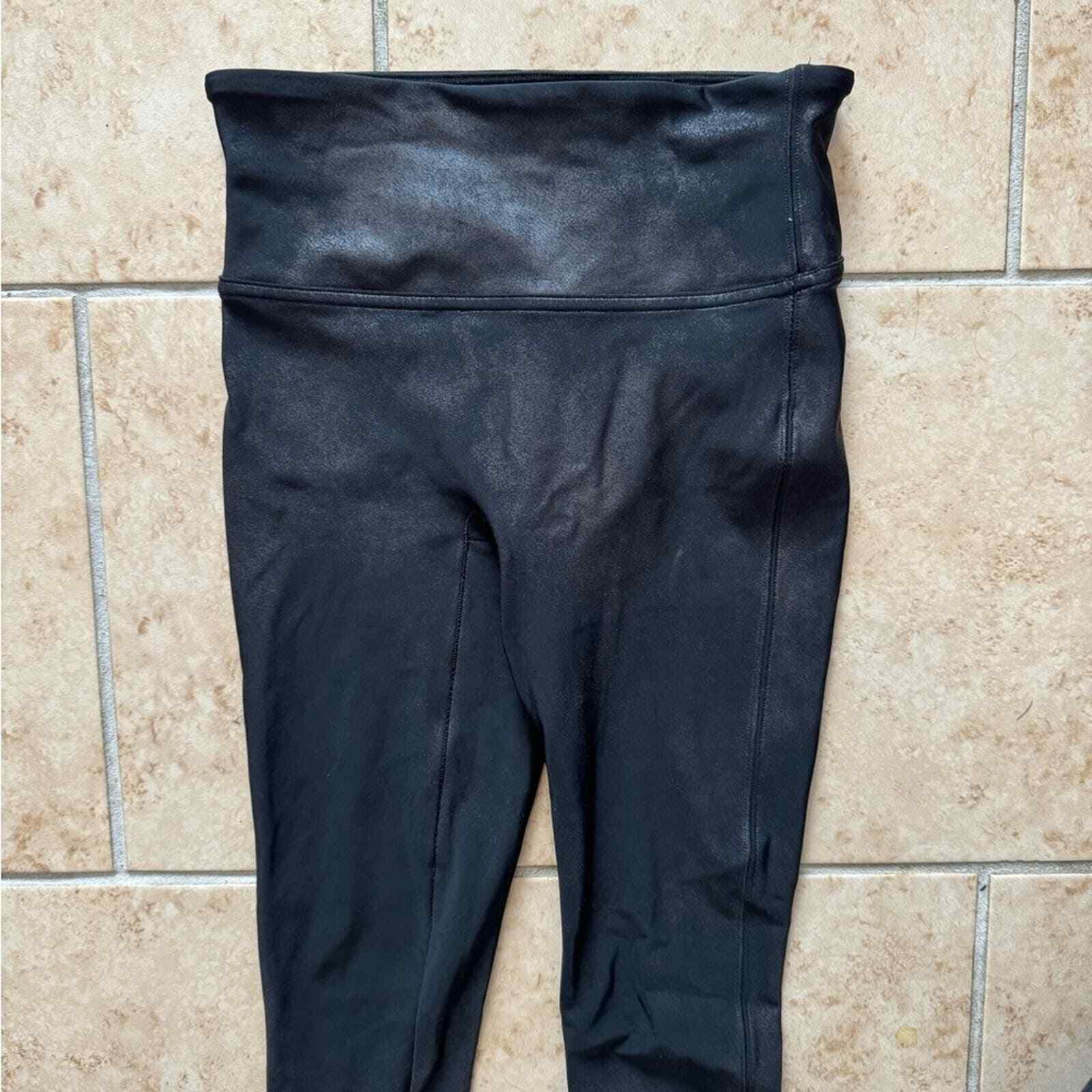 Spanx women’s black faux leather high waist leggi… - image 8