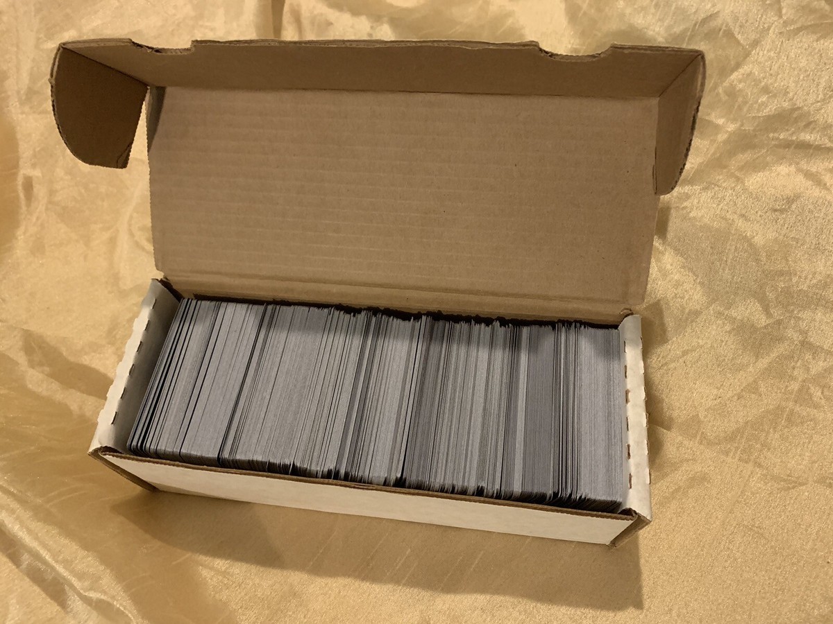 MTG Card Lot 700 Cards Excellent/ NM Condition Few To No