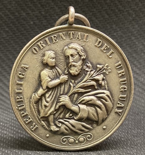 URUGUAY 1885 CÍRCULO DE TRABAJADORES CATÓLICOS SAN JOSEPH Y BEBÉ JESÚS ALTA LIBERACIÓN - Imagen 3 de 9