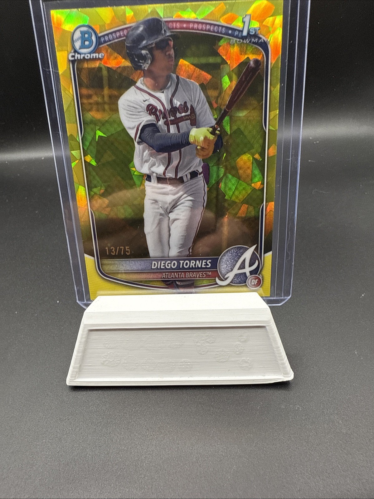 🔥Diego Tornes 2025 Bowman Chrome Sapphire 1st Yellow Refractor /75 Braves