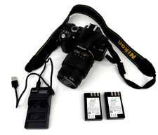 Nikon D40 Digital SLR Camera 6.1 MP Body Shutter Count 1240 w/ 18-55 DX VR Lens