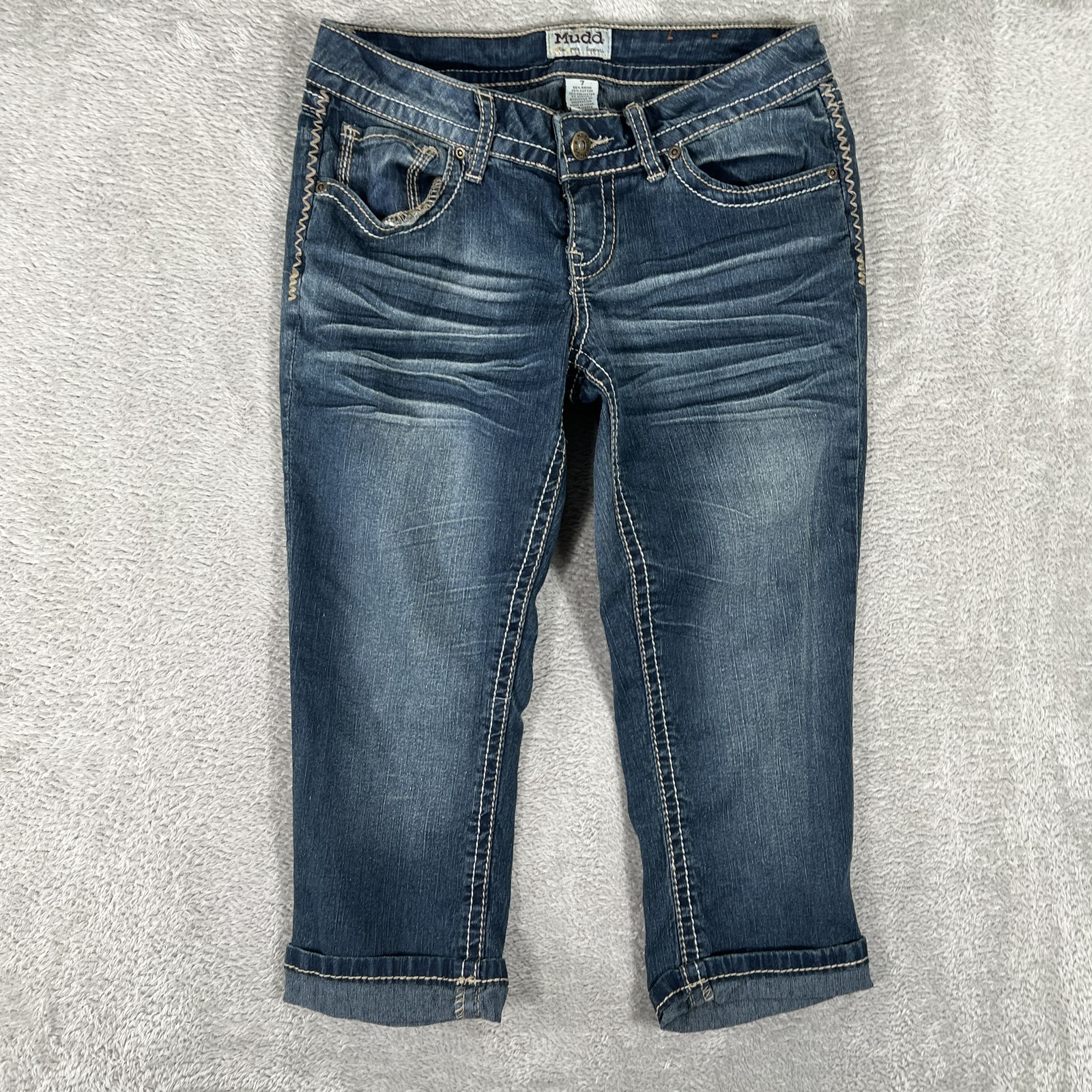 Mudd Jeans Womens 7 Capri Cropped Denim Embroidered Pockets Mid Rise Stretch