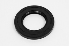 Suzuki Genuine GSX-R1000 K1 - K2 Rear Wheel Bearing Seal 09285-39001-000