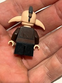 LEGO Star Wars Even Piell Jedi Master Minifigure SW0392 9498 Real