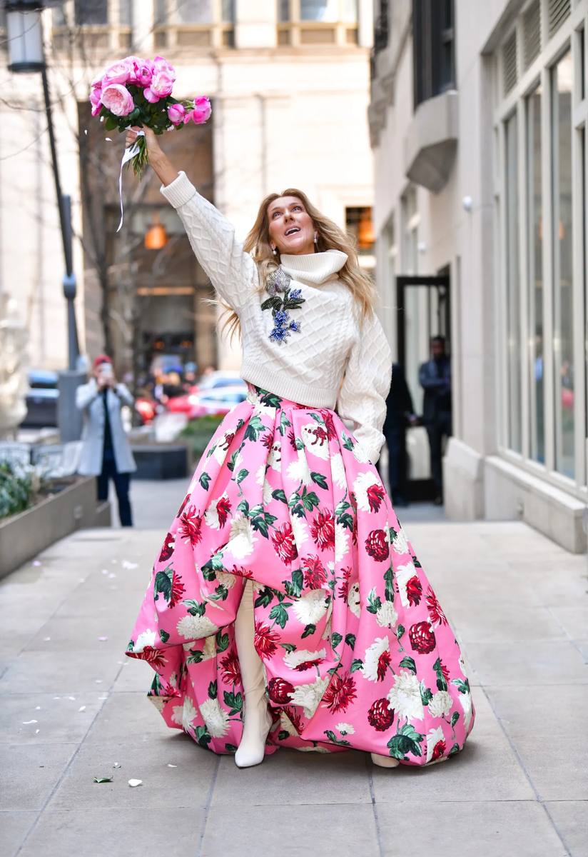 $15990 New Oscar de la Renta Chrysanthemum High Low Pink Red