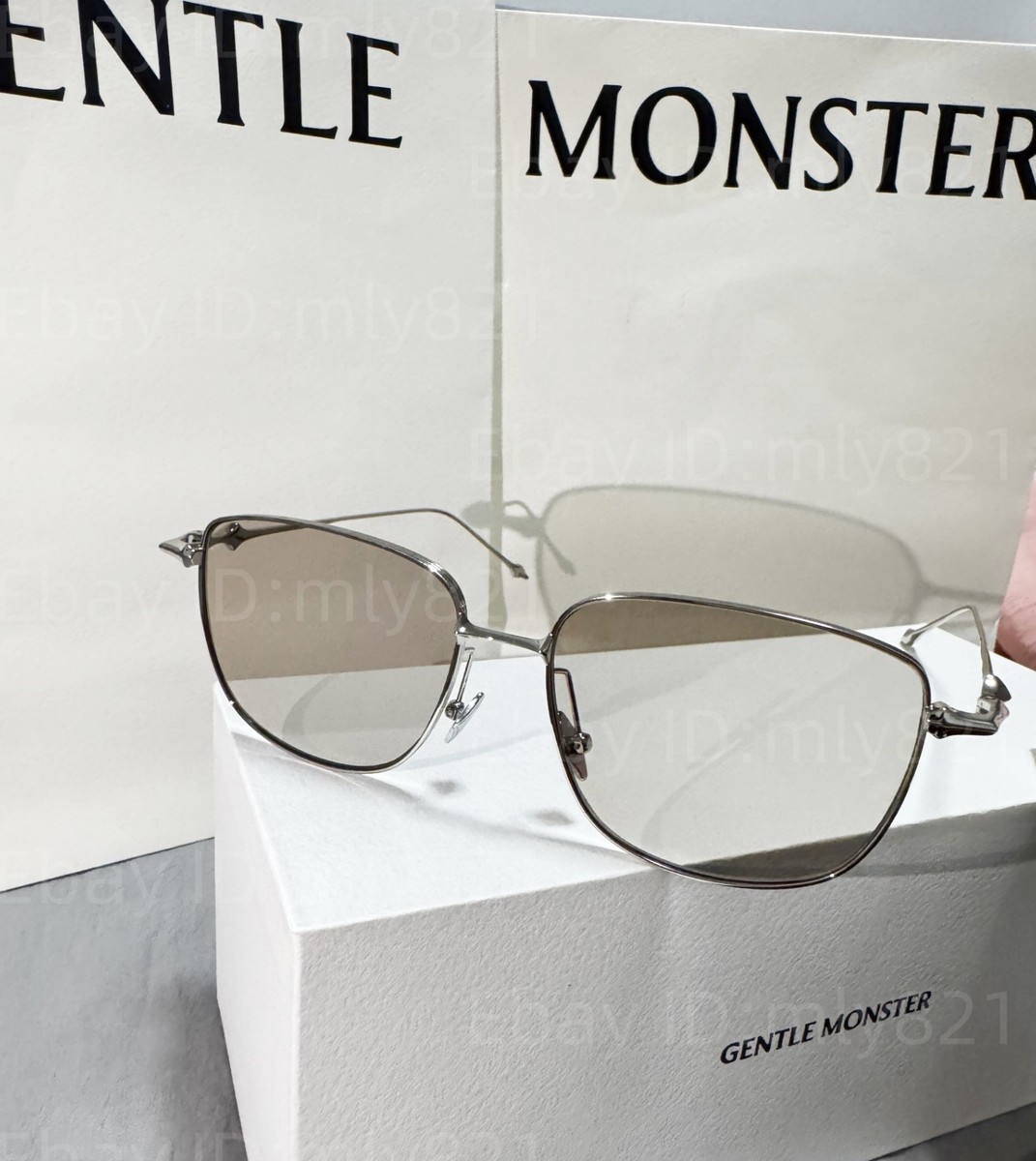 お値下げGENTLE MONSTER BOLD 　Academya 02(BR) GentleMonster Sunglasses BOLD - Academya 02(BR) Silver Frame Brown