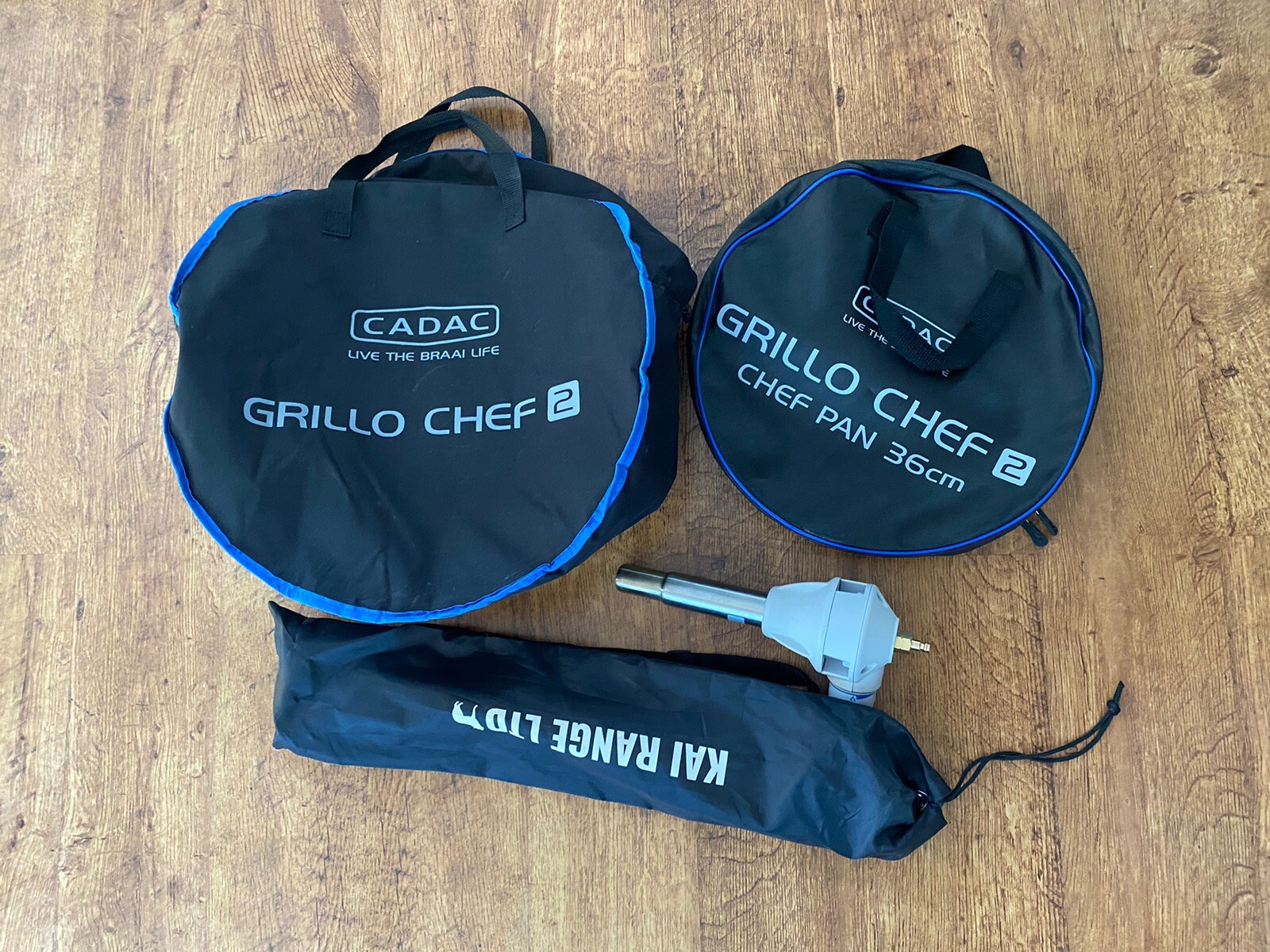 CADAC Grillo Chef 2 / BBQ Complete with Carry Bags eBay