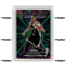 2022 Panini Prizm WNBA - Fearless Diana Taurasi #7 Green Prizm SP