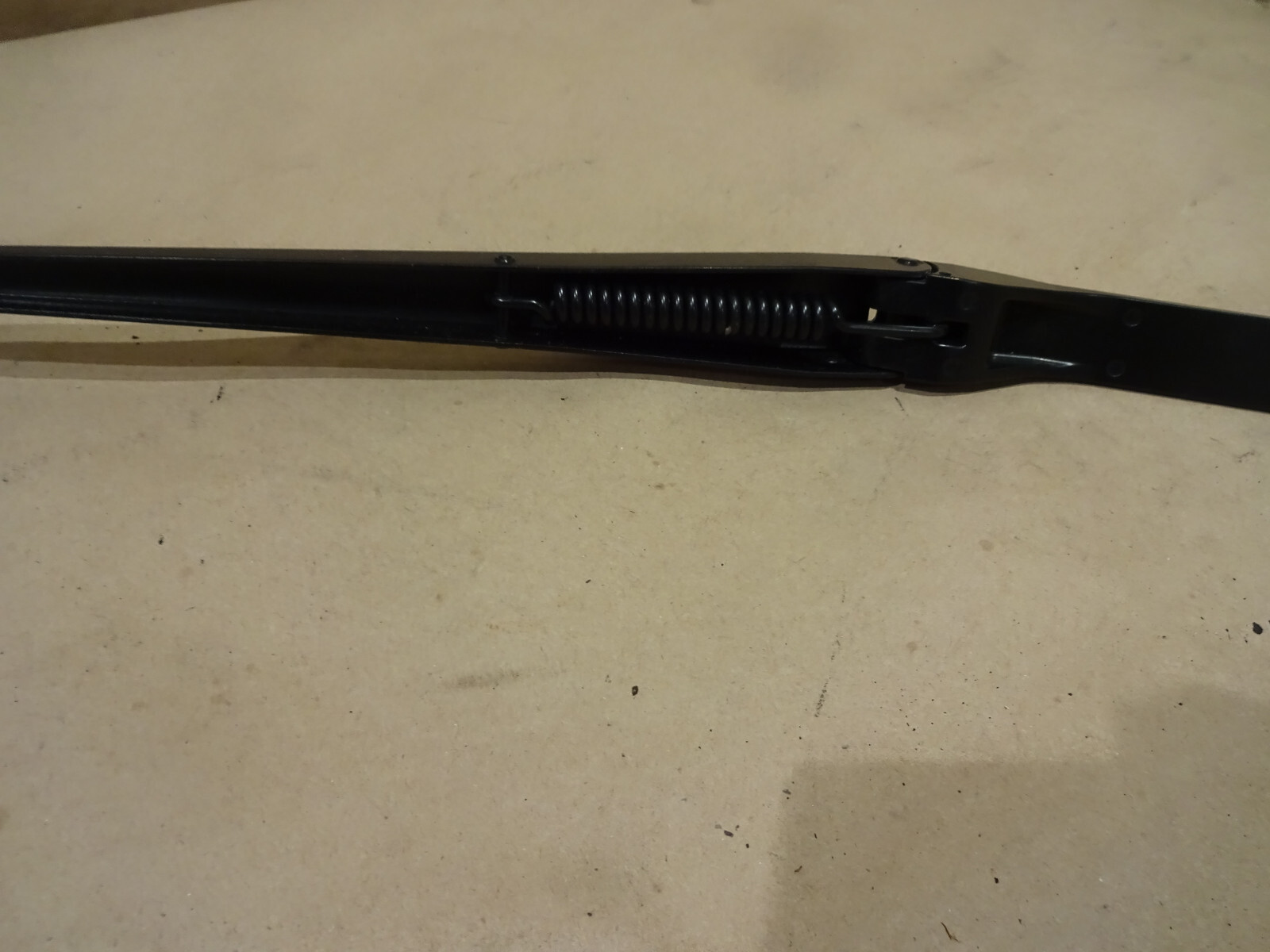 Ferrari California - RH Passenger Windshield Wiper Arm With Blade - P/N 69771100