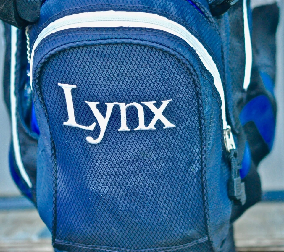 VINTAGE "LYNX" GOLF BAG 6 WAY BLUE &*2 SPECIAL BONUSES*: USC CLUB COVER/20 BALLS - Image 2 of 4