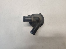 Pompe à eau Volvo XC60
