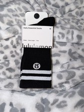 Lululemon Daily Essential Crew Socks Size M Black/White Striped 1 Pair Women
