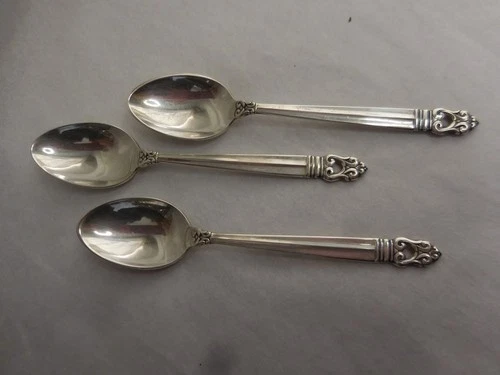 INTERNATIONAL ROYAL DANISH 1939 SET 3 STERLING SILVER DEMITASSE SPOONS NO MONO