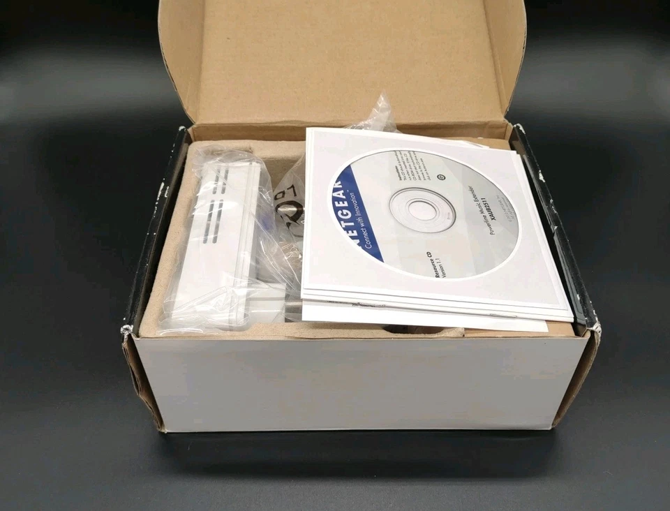 NETGEAR Powerline Music Streaming Box XAUB2511 XAV1601 und XAU2511 - Inhalt neu - Bild 3 von 4
