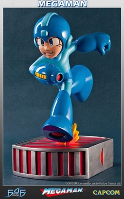 FIRST 4 FIGURES Running Mega Man 13  inch Collectible Statue Figure NEW SEALED