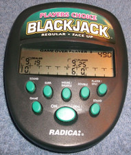 1997 RADICA PLAYERS CHOICE BLACKJACK REGULAR FACE UP HANDHELD ELECTRONIC GAME