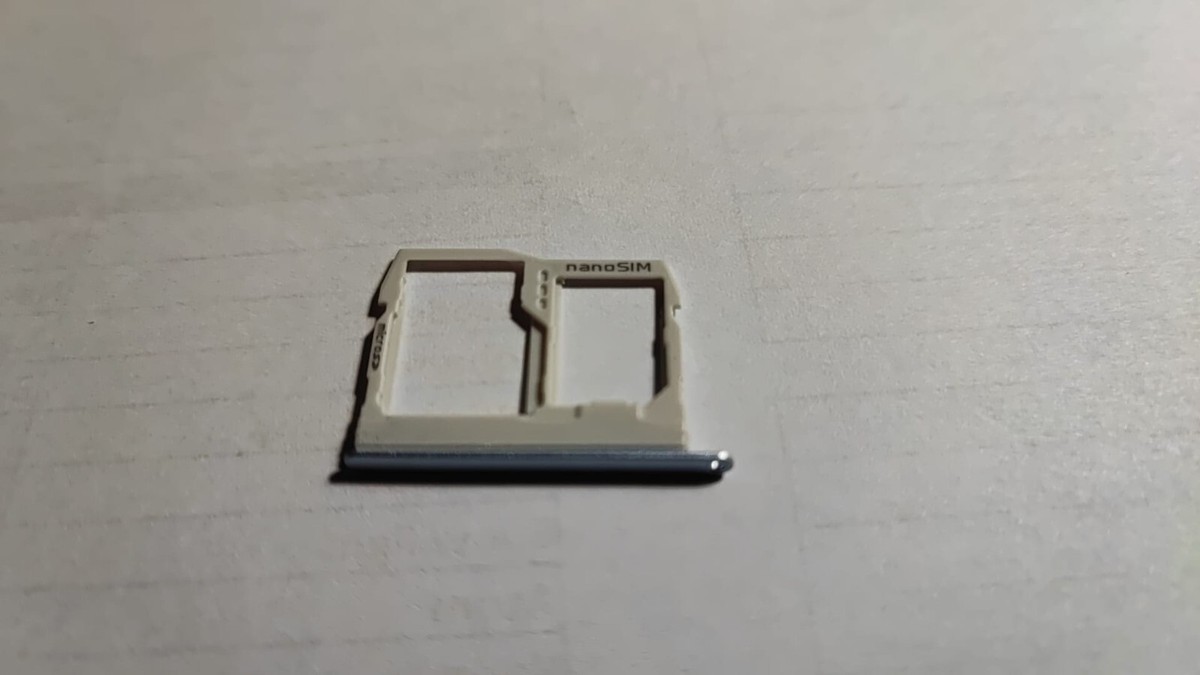 692452_5