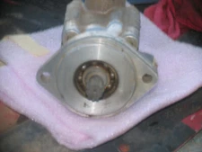 LUK VT73 Power Steering Pump Semi Truck