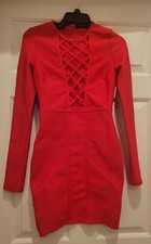 Pretty Little Thing DRESS