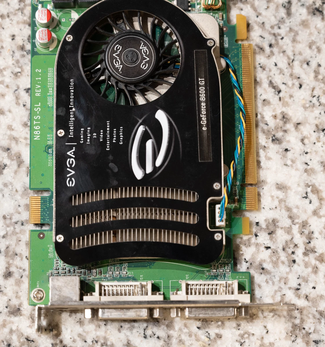 Nvidia geforce 8600 online gt 512 mb