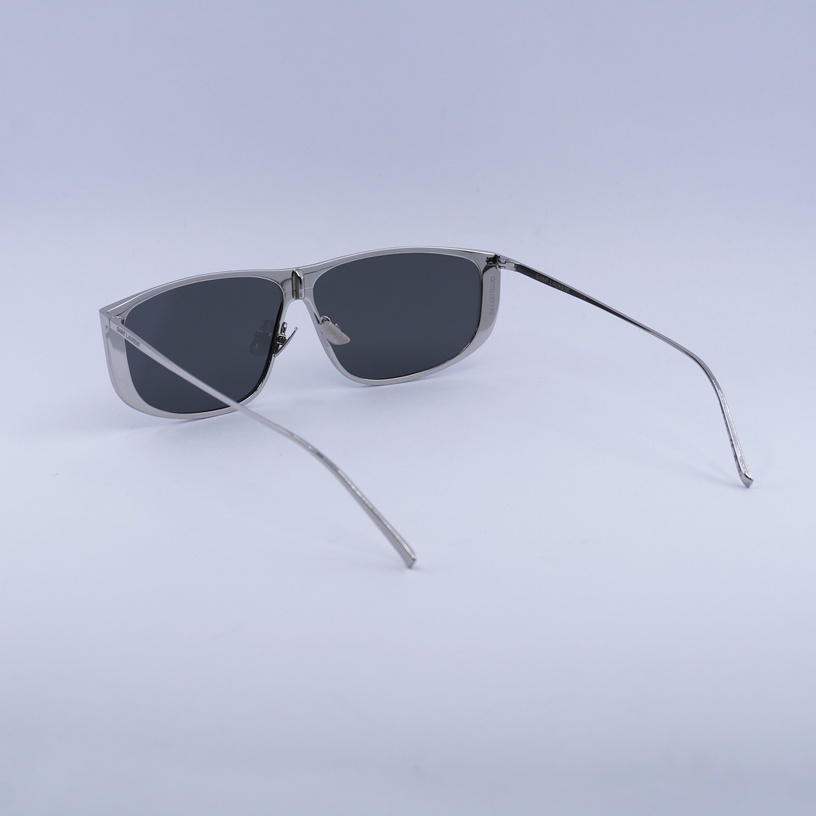 Occhiali da sole Saint Laurent SL605LUNA 001 argento grigio 99 1 145 nuovi autentici