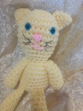 VINTAGE HANDMADE KNIT CROCHET YELLOW KITTY CAT STUFFED PLUSH 8" BLUE EYES B21