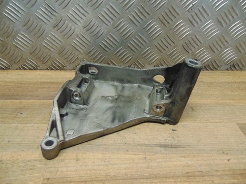 VW T5 7H 2.5 TDI Halter Träger Lichtmaschine Halterung Konsole 070903143C