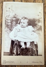 F1-16 Baby Toddler In A White Dress Portrait Photo Cabinet Card Photograph