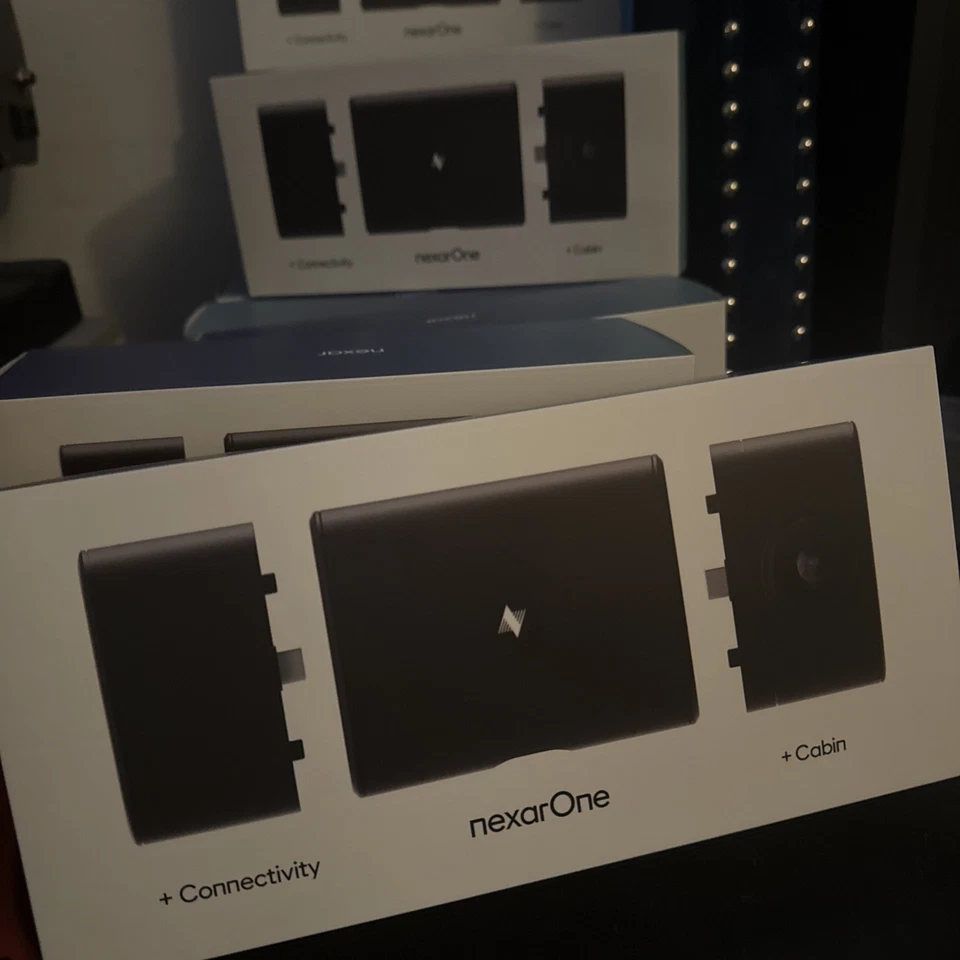 Nexar One Dash 4K 相机路景 + 连接 + 机舱视图 128 GB — 第 4/4 张图片