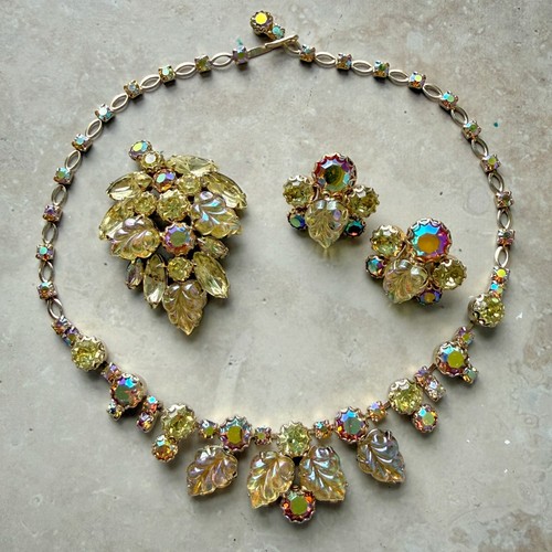 Vtg Signed Weiss Necklace Brooch Earrings Demi Set Molded Glass Leaf Yellow AB