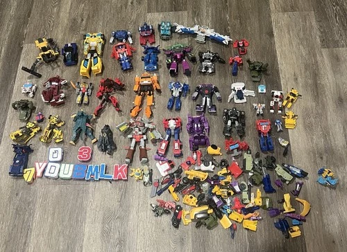 Transformers Figures Lot Of 20+ Incomplete/Complete Assorted Lot Vintage/Modern