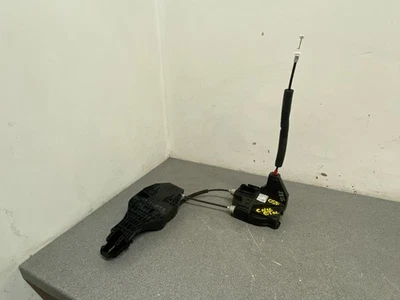 Discovery Sport Door Lock Driver Side Front Non Keyless L550 Ref CN16 - Image 1 of 4