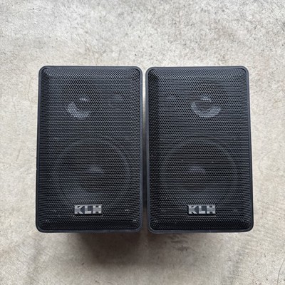 KLH Model 970A 3-Way Bookshelf Speakers   40W   Pair   Tested & Working Great!