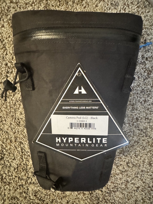 Hyperlite Mountain Gear Camera Pod Large Black Dyneema DCF Hyperlite Mountain Gear Camera Pod Large Black Dyneema DCF