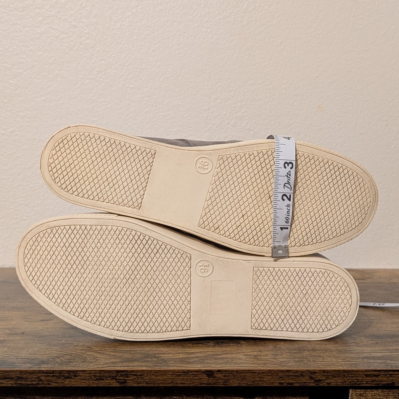 UNIVERSAL THREAD Gray Suede Zip Wedge Sneakers – … - image 9