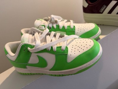 Nike Dunk Low Women's 'Green Strike' White/Vibrant Green Sneakers