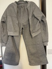 Womens Grey Jogging Suit Size 12/14