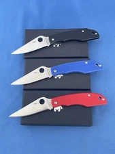 Spyderco Grasshopper Three Knife Set C138GBKP Black, C138GBLP Blue, C138GRDP Red