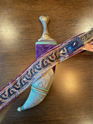 Tribal Knife - Picture 2 of 7