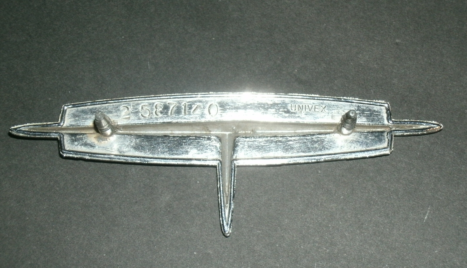 Picture 4 of 8