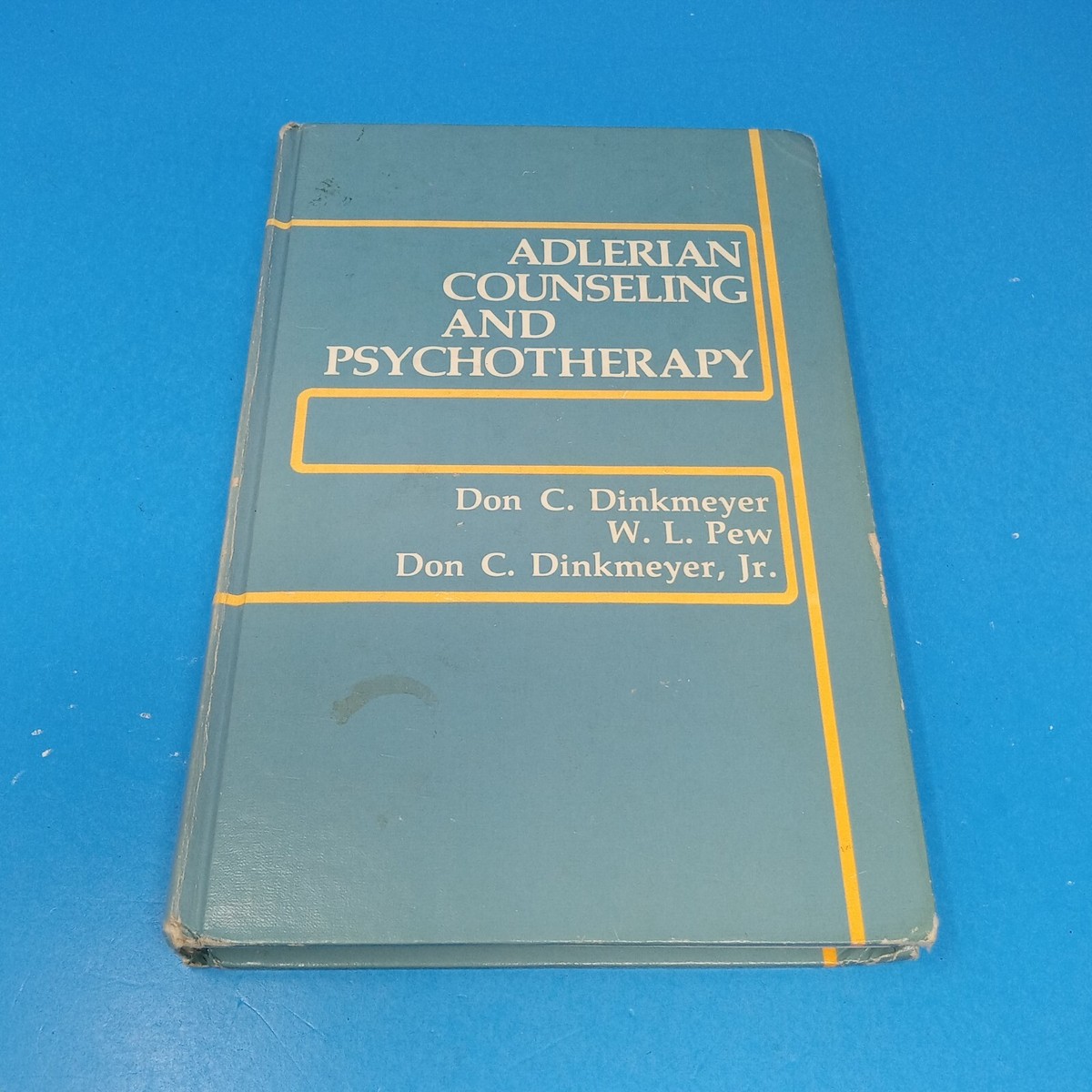 Adlerian Therapy ハードカバー新品