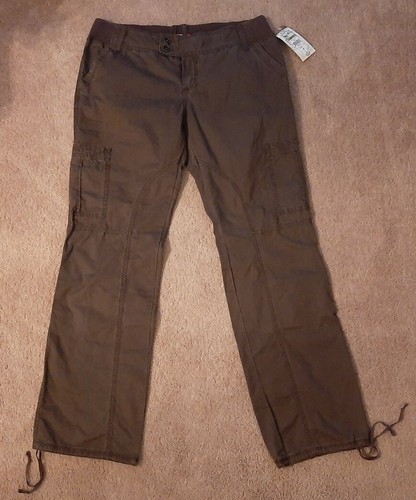 NWT Brown Union Bay Cargo Pants Juniors 