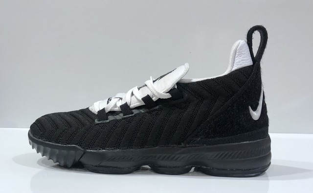lebron 16 boys