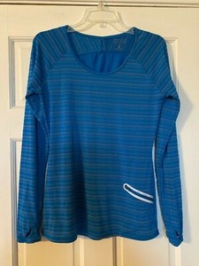 long sleeve running top with pocket