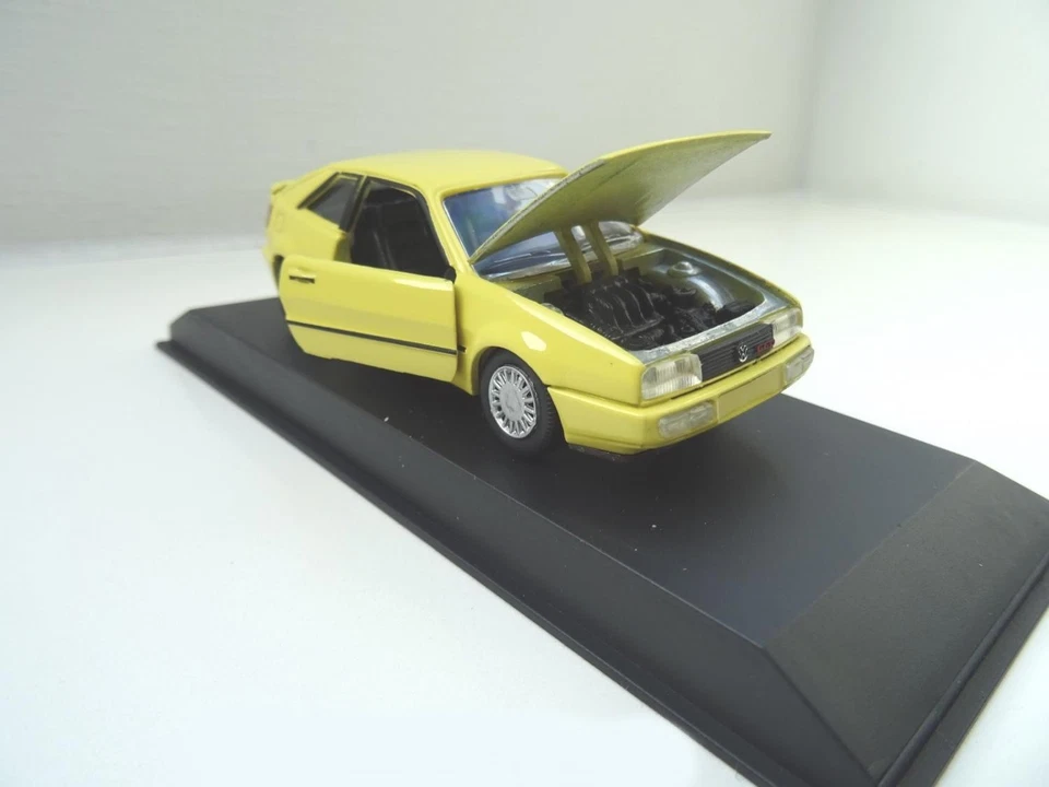 Volkswagen VW Corrado Modellino Auto Di Schabak IN 1:43 Giallo Nuovo 1018 - Immagine 4 di 4
