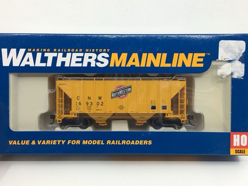 Tolva cubierta HO Walthers 910-7104 Chicago y North Western 37’ 2980 pies cúbicos CNW | Zustand: Used