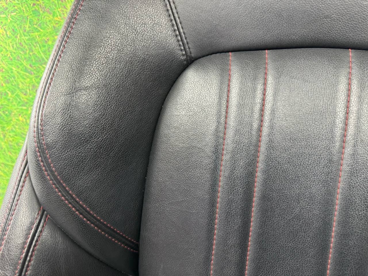 14-17 Maserati Ghibli Front Right Upper Seat Cushion OEM
